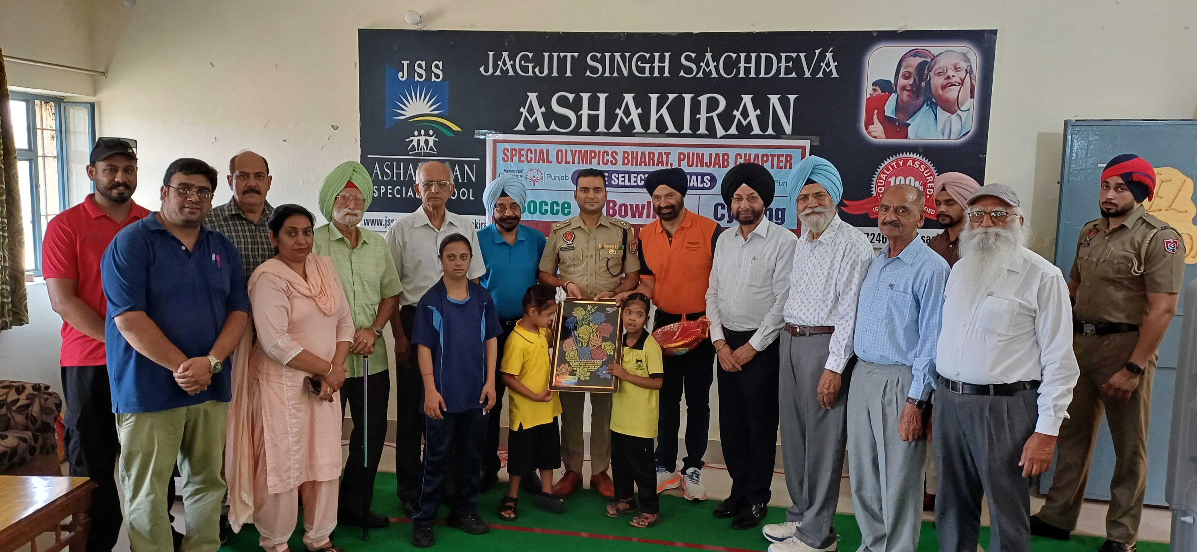 विशेष बच्चों के शारीरिक व मानसिक विकास के लिए खेल जरूरी- एसएसपी मलिक